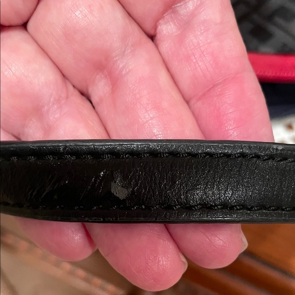 Tommy Hilfiger Black Crossbody with Red Zip Detail - Picture 4 of 5